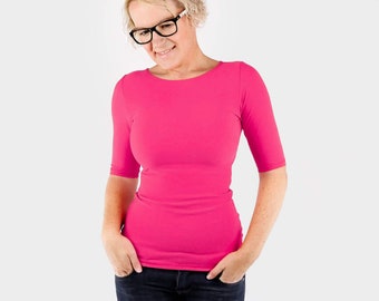 Crew Neck Magenta Top with Crew/Round Neck and Elbow Sleeves - Minimalist Slim Fit Casual Style