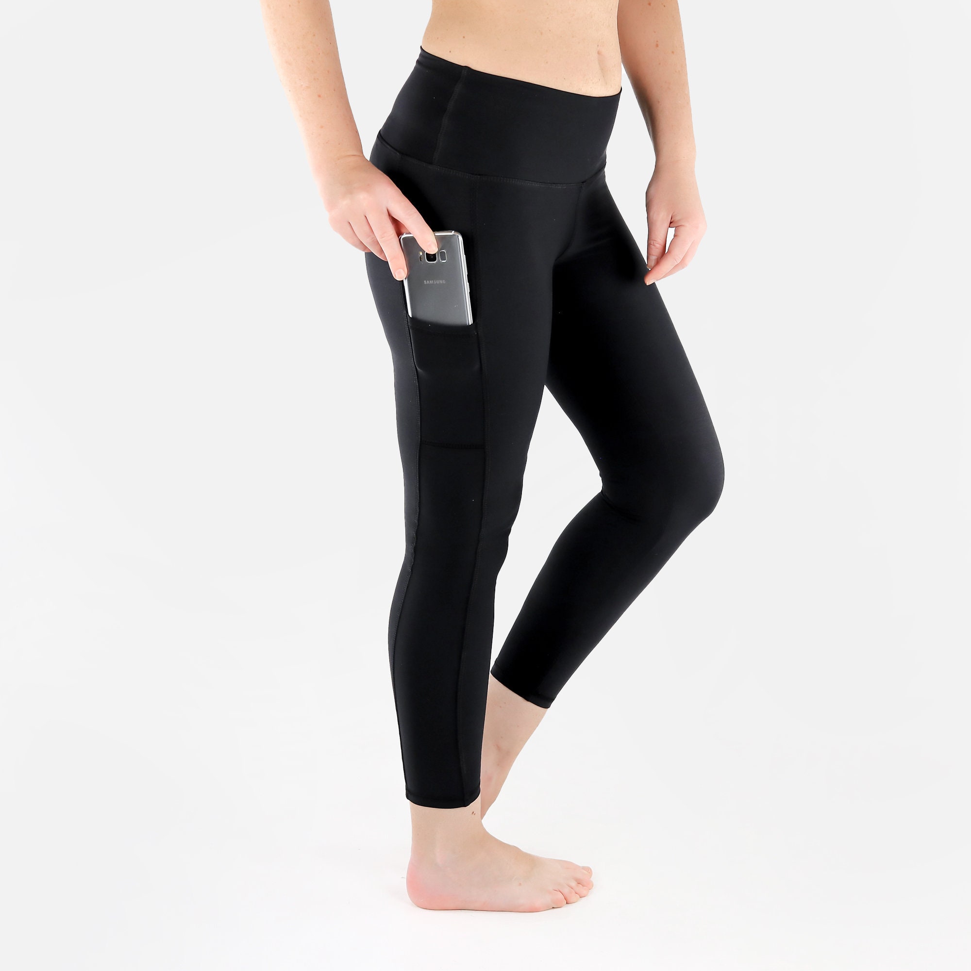 Side Pocket Leggings / Black Yoga Pants 