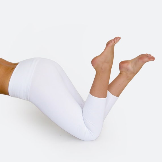 White Yoga Pants / White Capri Leggings / High Waist Yoga Pants