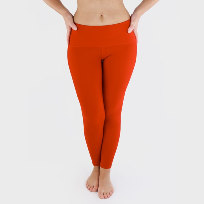 red leggings gym