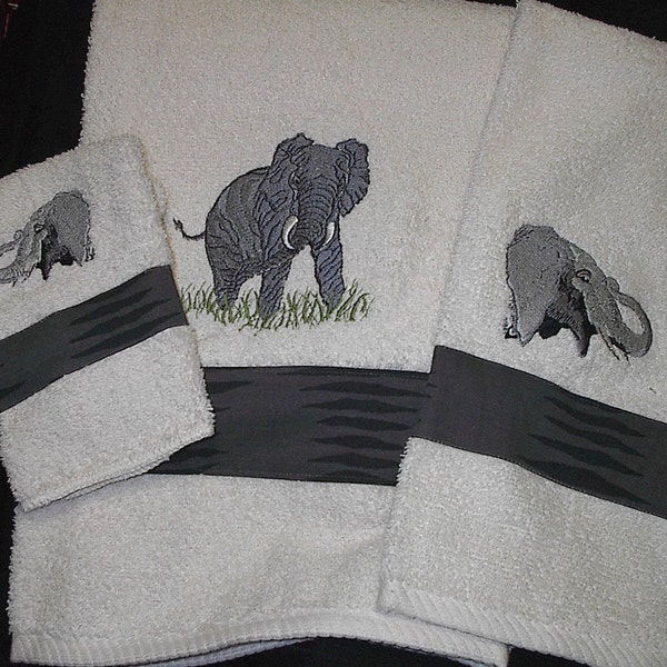 Elephant embroidered towel set