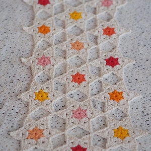 Crochet Star Posy Table Runner Pattern *PDF Digital Download*
