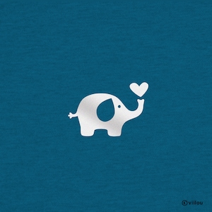 Può includere: Una silhouette bianca di un elefante con un cuore sopra la sua proboscide su uno sfondo blu turchese.