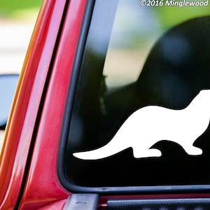 Otter Vinyl Decal Sticker - Sea River Giant