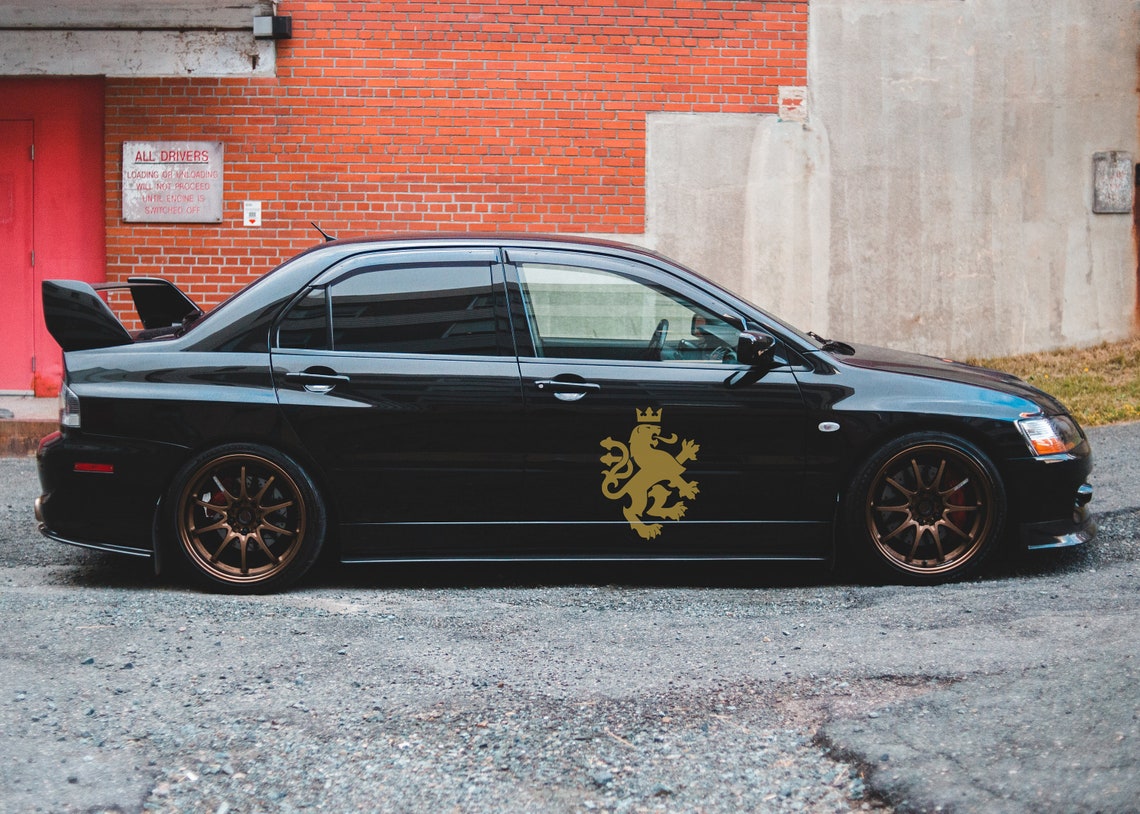 Lion Heraldry V1 | Mirrored 2-pack Custom Color Vinyl Decal for Cars ...