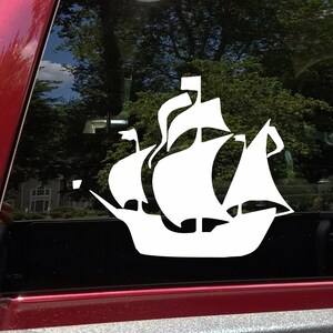 Pirate Ship Vinyl Decal - Die Cut Sticker - Schooner Jolly Roger Blackbeard