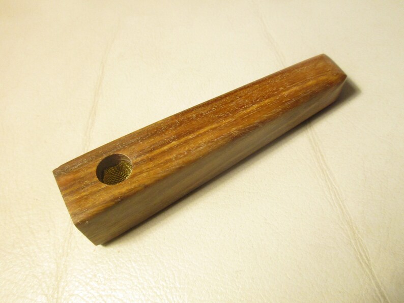LIGNUM VITAE Hardwood 1-4 puff wood small tobacco smoking pipe lotI74 Worlds HARDEST Wood large suction hole 38 Diameter bowl.