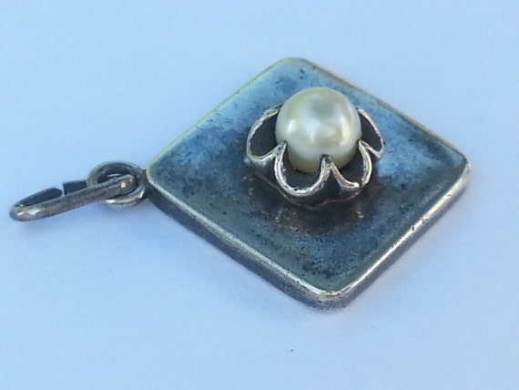 Modernist 1940's Deco Silver and Pearl Pendant Br… - image 3