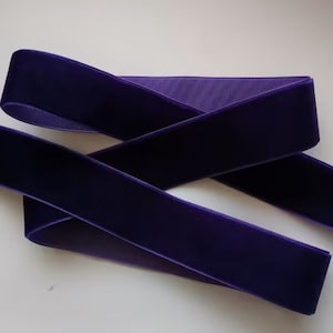 5 yards 1 inches Velvet Ribbon in Grappa RY01-90