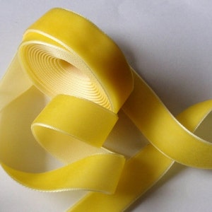 5 yards 3/4 inches Velvet Ribbon in Yellow  RY34-18