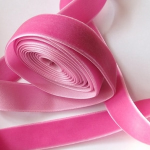 5 yards 3/4 inches Velvet Ribbon in Garden Rose  RY34-38