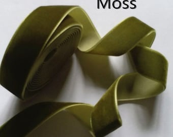 5 yards 3/4 inches Velvet Ribbon in Moss RY34-159