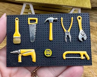 1:12 scale dollshouse tool panel E