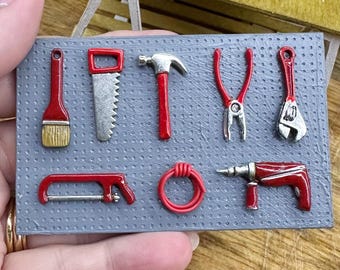 1:12 scale dollshouse tool panel C