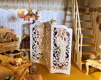 1:12 scale Dollshouse white folding screen