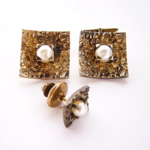 1960&#39;s Sterling Silver Vermeil + Pearl Cufflink Tie Tak Set