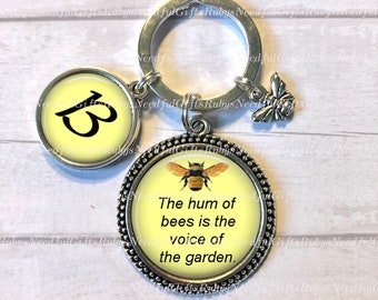 KEEP CALM AND LOVE HONEY BEES Keyring or Fridge Magnet GIFT PRESENT IDEA