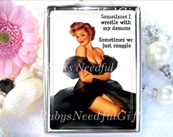 Retro Woman Cigarette Case, Cigarette Box, Metal Cigarette Case, Metal Wallet, Birthday Gift, Best Friend Gift, Retro Woman Demons.