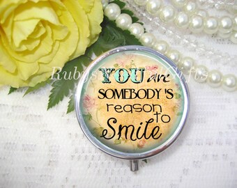 Flower Pill Case, Pill Box, Pill Container, Mint Case, Best Friend Gift, Medicine Organiser, Inspirational Saying.