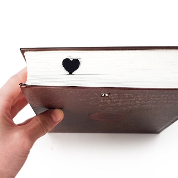 Marque-page coeur en métal : cadeau personnalisé noir pour couple