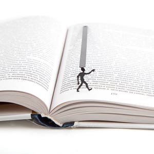 Scary Bookmark Zombies Are Coming, Personalized Small Bookish Gift, for Best Friend, Horror Lover, Bookworms, Halloween Party Favors.