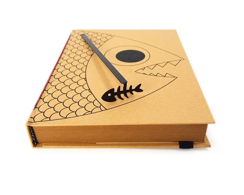 Unique Fishbone bookmark - Coolbookmark.