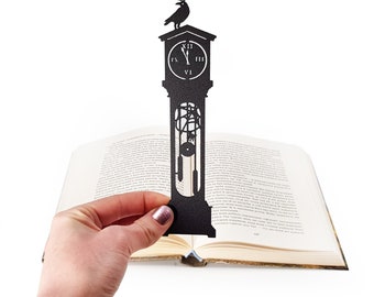 Bookmark Raven and Pendulum Clock, Small Personalized Bookish Gift for Avid Readers, Dark Academia Admirers, Bookclub Party Favors.