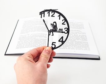Metal Book Clock Bookmark: Reading Time Design
