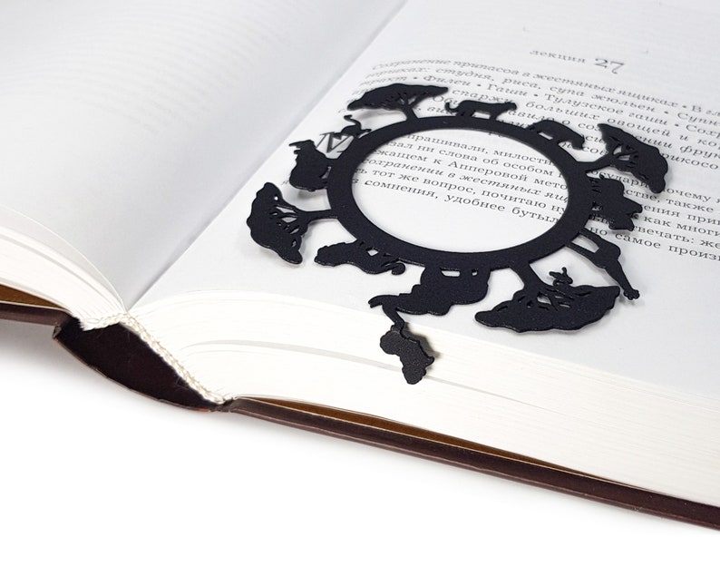 Black metal bookmark Animals of Africa - Coolbookmark on Etsy.