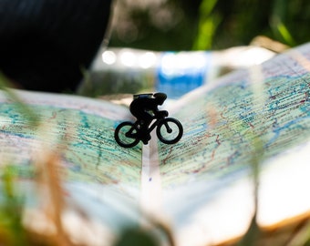 Metal Bike Racing Bookmark: Personalized Gift for Cyclists