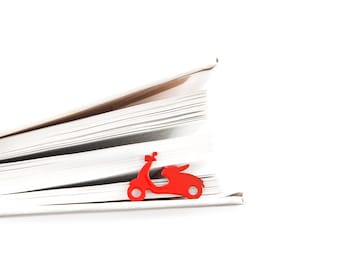 Metal Vespa Scooter Bookmark: Italian Design Book Lover Gift