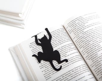 Bookmark Cat's Library, Small Personalized Bookish Gift for Avid Readers, Feline Lovers, Library Reading Bookclub Party Favors.