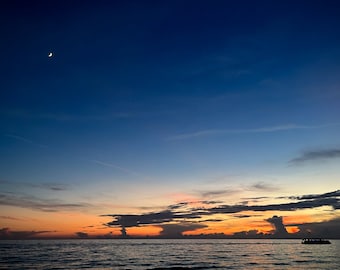 Digital Download | Gulf of Mexico Photo | Printable Art | Art Print | Home Decor | Living Room Decor | Wall Art | Sunset Photo | Moon Photo