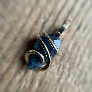Alexandrite in 14k gold pendant
