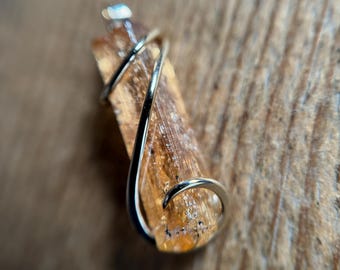 Imperial Topaz crystal in 14k gold pendant