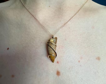 Dinosaur Tooth in 14k Gold Pendant - Etsy