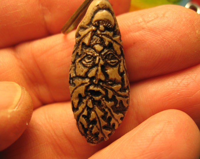 Carved Tooth Greenman with mushroom and Oak reproduction leaves zipper pull zipper charm Accessories Purses /& Bags Medieval Woodspirit