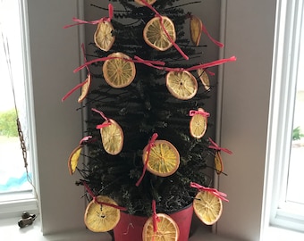 Dried Orange Slices (25)  - Great for craft projects, potpourri and home decorating