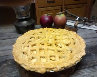 FAKE Apple Pie - Real Pie Size /Fake Lattice Top Apple Pie/Primtive Apple Pie/Farmhouse Apple Pie/Fake Food/Fake Baked Goods