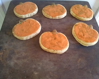Primitive Fake Frosted Pumpkin Sugar Cookies  (6-12) - Perfect Halloween and fall Decorations