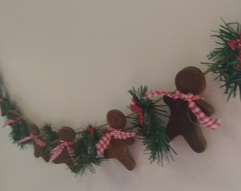 Gingerbread Men & Wreath Garland 4'-6' - Old Fashion Christmas Decorations Made With Real Preserved gingerbread men