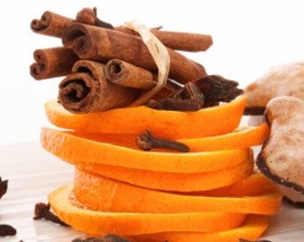 Dried Orange Slices, Cloves, Star Anise And Cinnamon Sticks (bulk mix) - Craft projects/ potpourri mix/ holiday decor