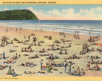 Seaside Oregon Beach and Sun Bathers Vintage Postcard (unused)