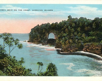 Onomea Arch Big Island Hawaii Vintage Postcard circa 1920 (unused)