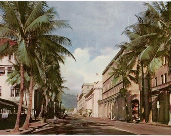 Honolulu Hawaii Bishop Street Vintage Postcard (unused)
