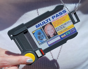 Fifth Element Multipass Identification Card and Driver's License Holder