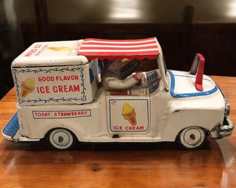 Camion de crème glacée Yoshiya KO, jouet en fer blanc, Japon (années 1950)