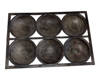 Vtg Antique Primitive Aluminum Farmhouse Ranch Country Very Old Muffin Pan