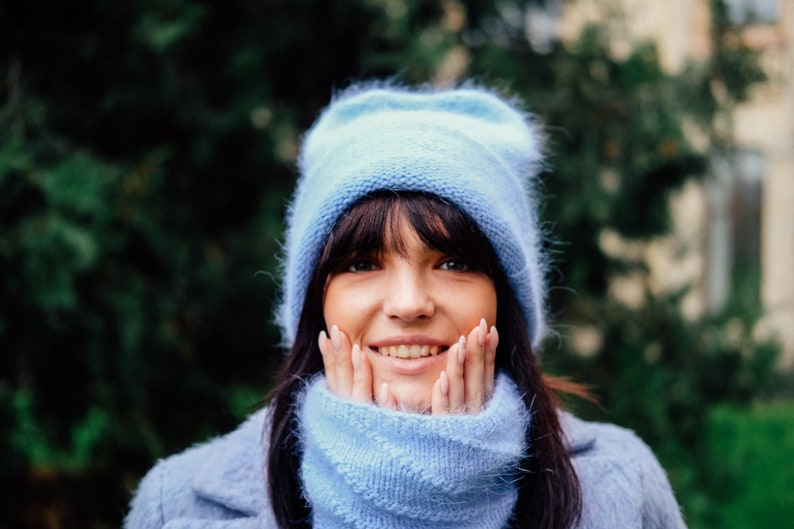 Mink yarn beanie hat and snood Fluffy blue hat and neckwarmer set Angora infinity scarf image 5