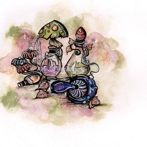 Peut inclure: Une peinture à l'aquarelle représentant une scène fantaisiste avec trois flacons en verre, un champignon et quelques feuilles. Les flacons sont remplis de liquides colorés et présentent des détails complexes. Le champignon est violet et a un pied blanc. Les feuilles sont vertes et brunes.